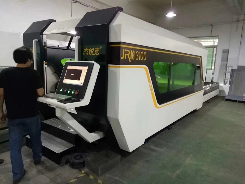 3000W光纤激光切割机价格多少钱一台
